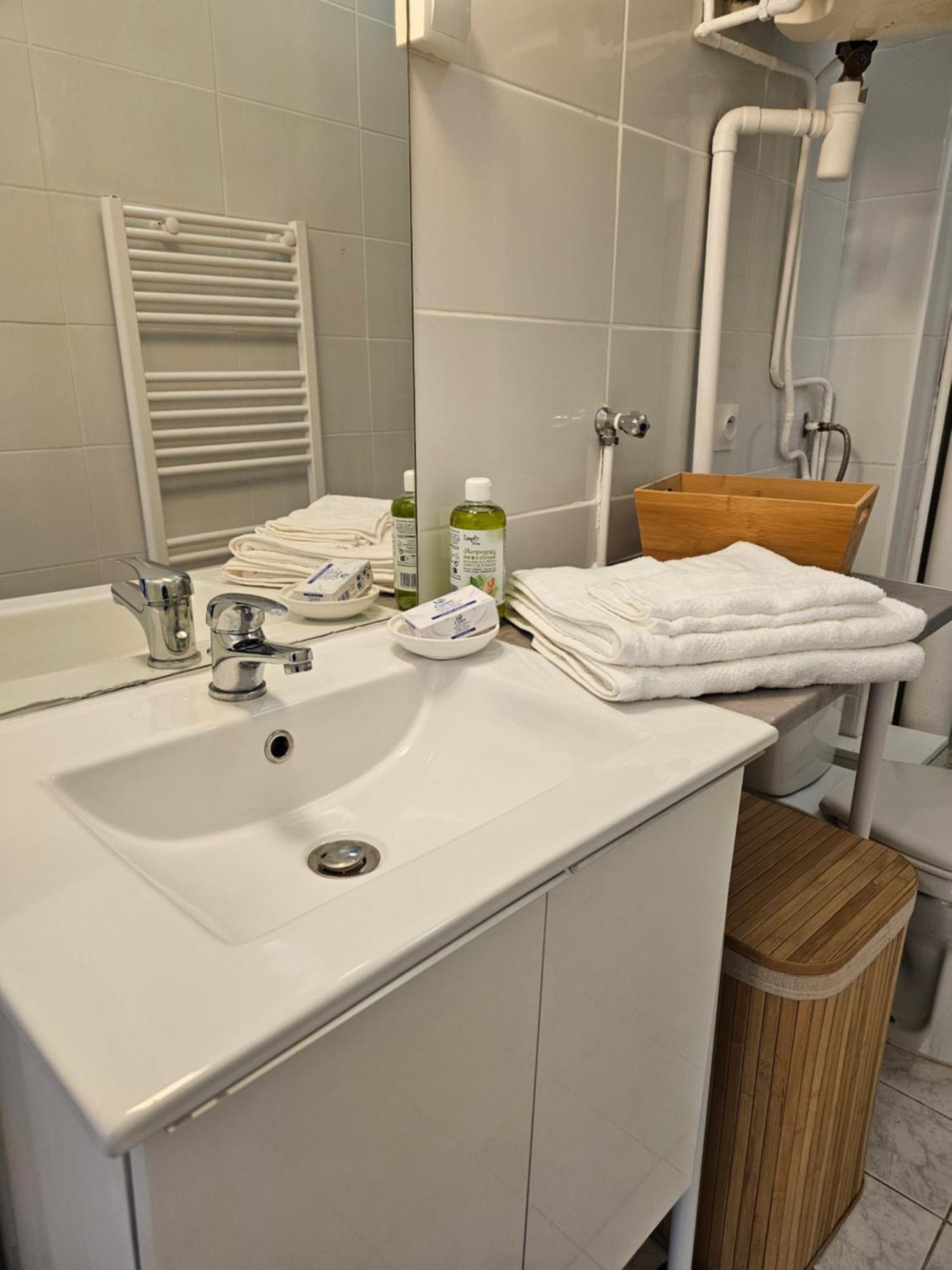 Le Weber-Paris Apartment ป็องแต็ง ภายนอก รูปภาพ
